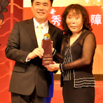 翁隨女士 榮獲台北市99年優秀身心障礙勞工